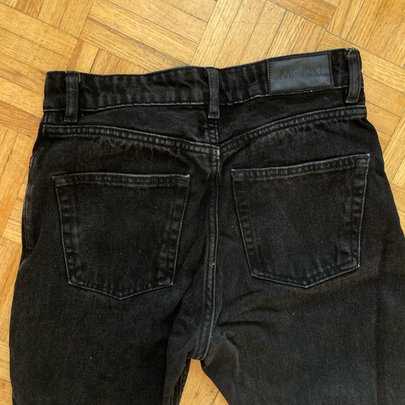 Monki Denim - Picture 2 of 4